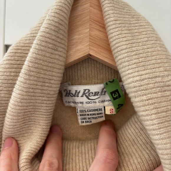 Vintage Holt Renfrew 100% Cashmere Turtleneck - Picture 2 of 6